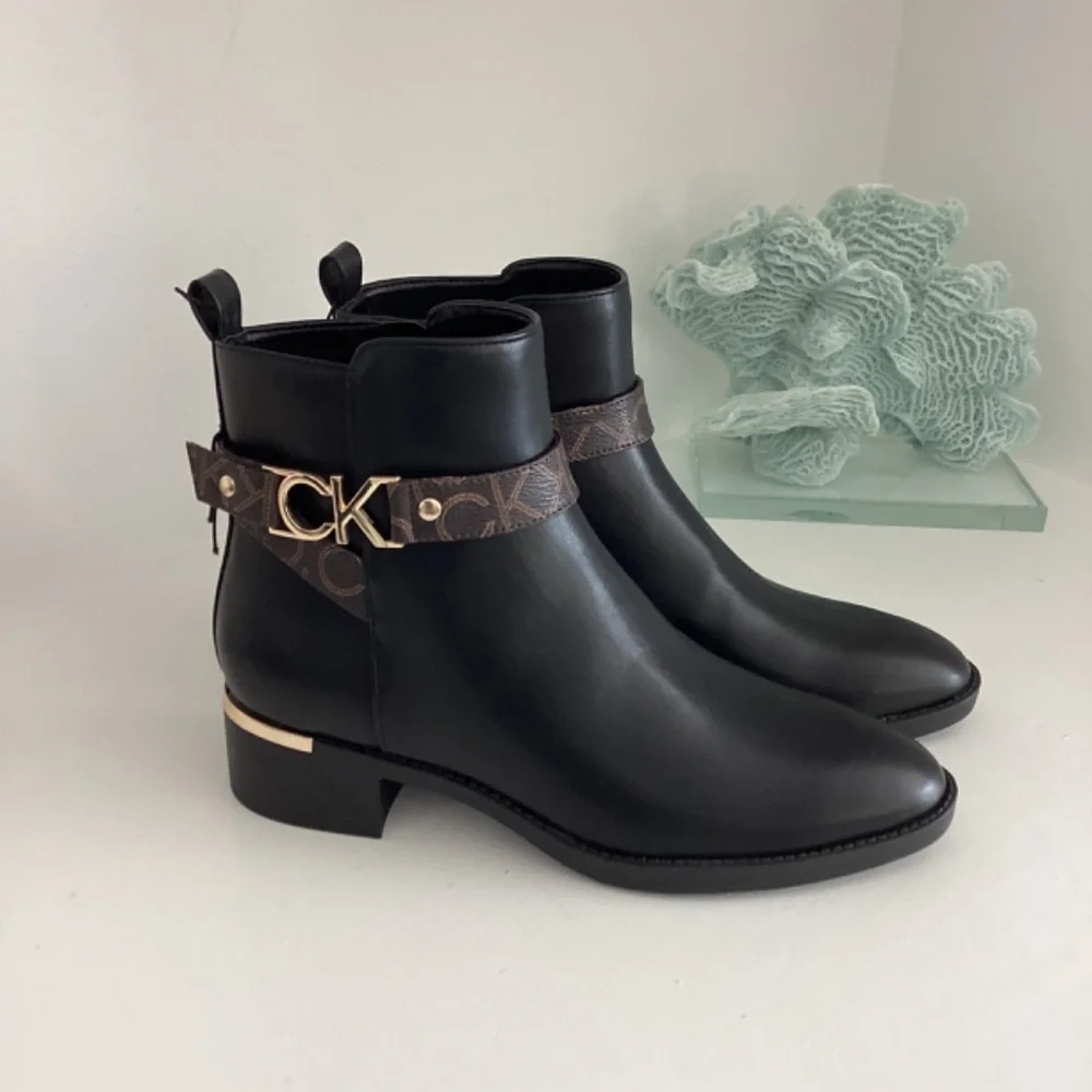 REDUCED CALVIN KLEIN DHARA POINTY TOE BLOCK HEEL ANKLE BOOTS NEW VARIOUS SIZES